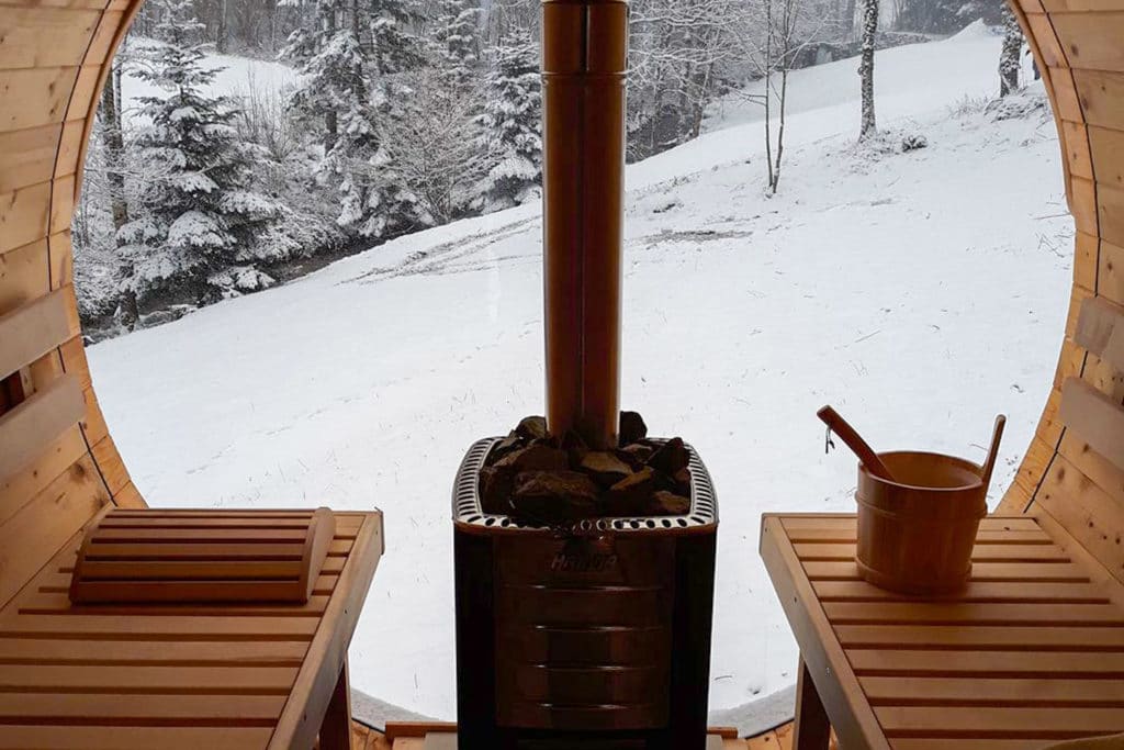 cabane-spa-interieur-neige